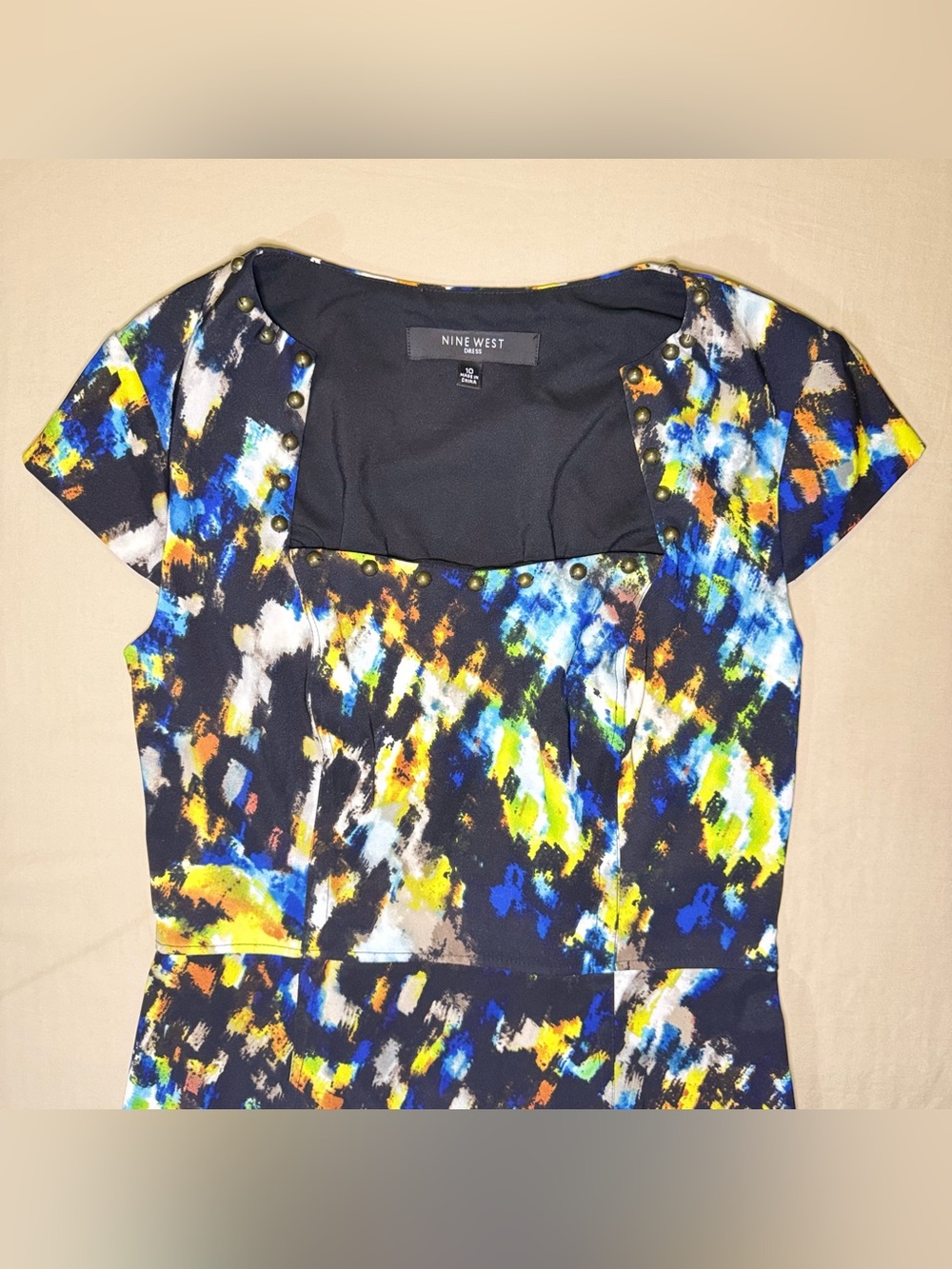 Nine West Abstract Print Stud Detail Dress Size 10 - Picture 4 of 11